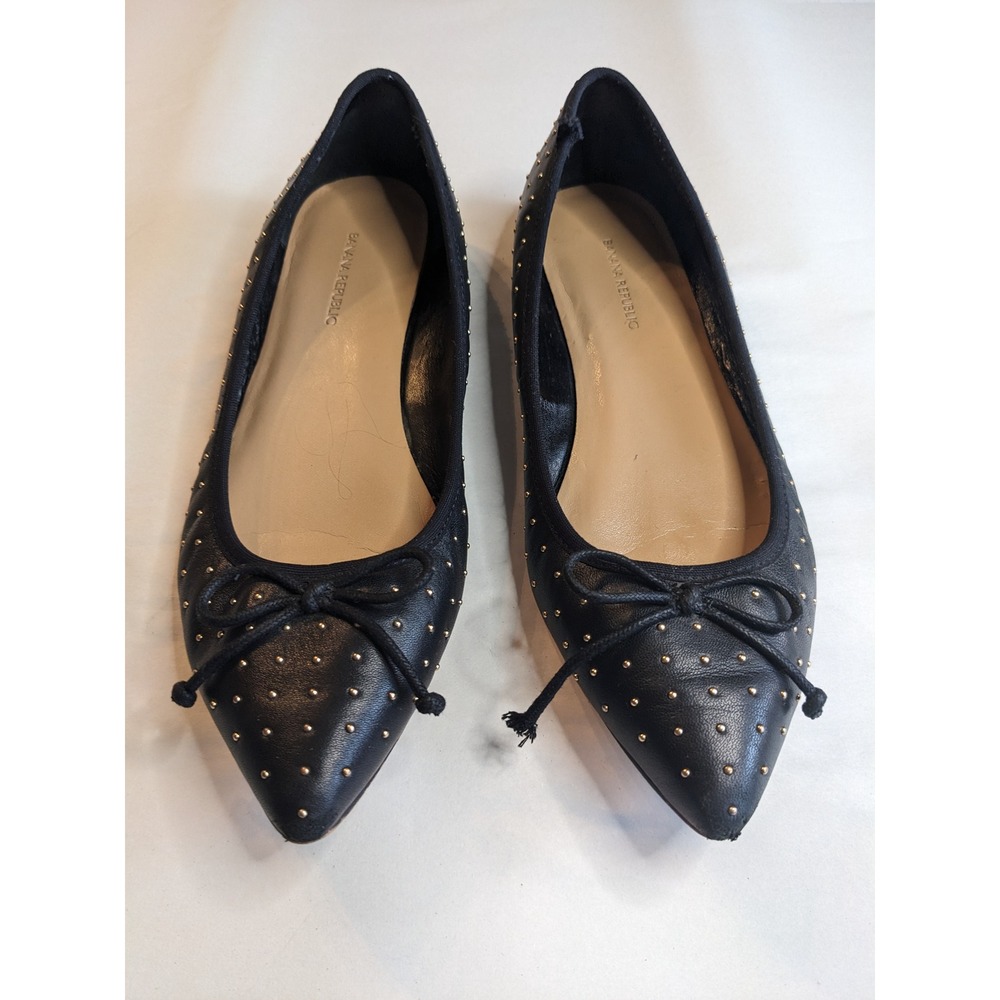 Banana Republic Black Studded Pointed Toe Ballet Flats Bow Detail Size 8